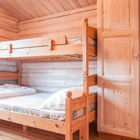 Stunning In W/ Sauna, Internet And 2 Bedrooms